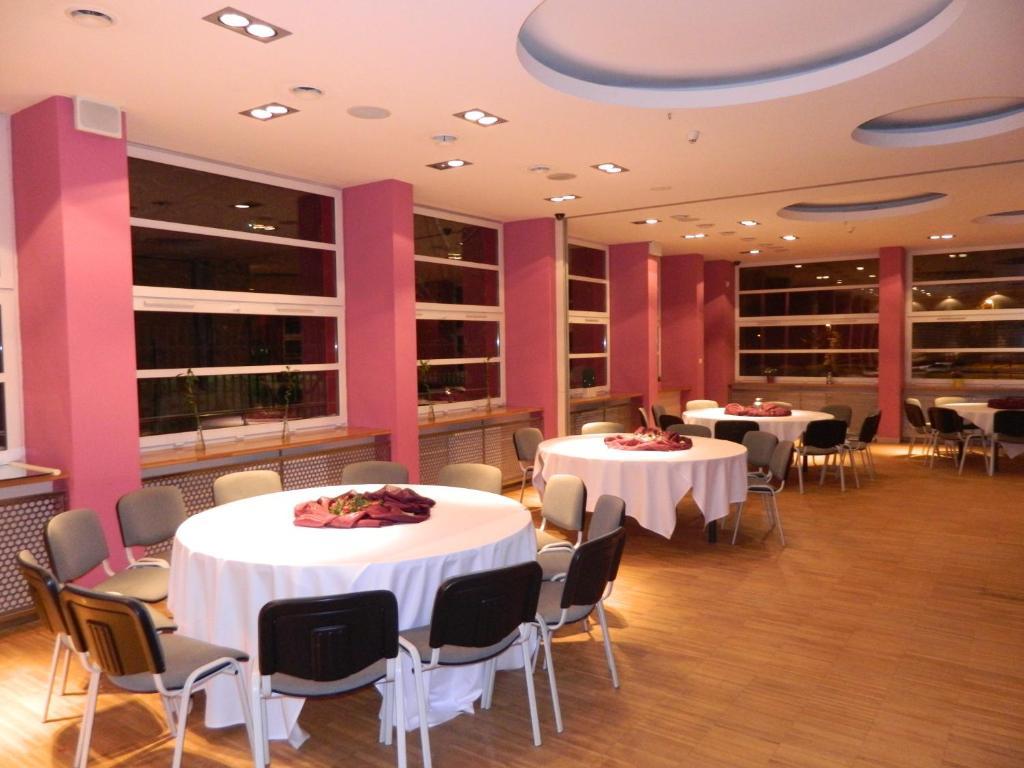Hostel Molo Łódź Esterno foto